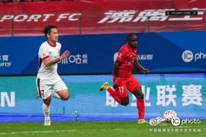 上海海港3-0成都蓉城，下轮将客场挑战天津津门虎队